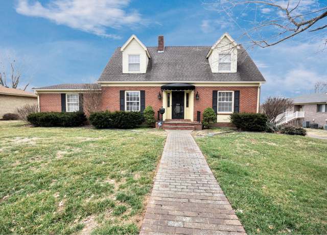 Property at 1304 Joe Creason Dr, Benton, KY 42025, 3 beds, 3.5 baths