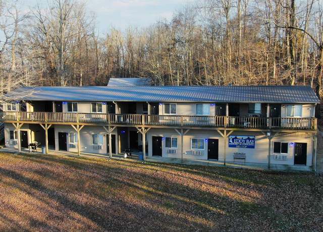 Property at 75 Forest Glen Dr, Eddyville, KY 42038, 5 beds, 2.5 baths