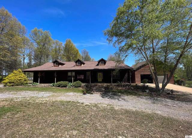 Property at 1710 State Hwy 1125 S, Fulton, KY 42041, 3 beds, 2.5 baths