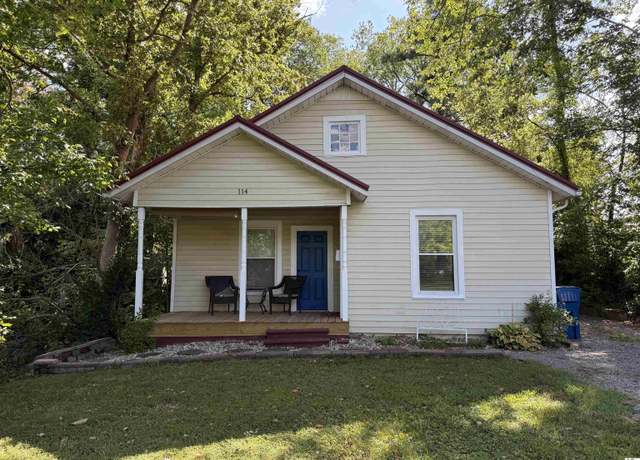 Property at 114 N 7th St, Murray, KY 42071, 2 beds, 1 bath