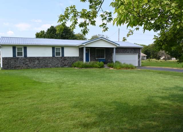 Property at 853 Vicksburg Estates Rd, Benton, KY 42025, 3 beds, 1 bath