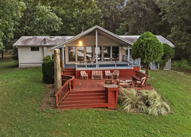 Property at 7024 Pottertown Rd, Murray, KY 42071, 3 beds, 2 baths