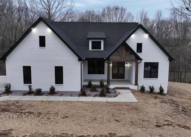 Property at 52 Timberway Dr, Cadiz, KY 42211, 3 beds, 2 baths
