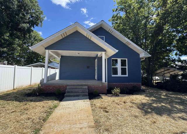 Property at 408 N Hawthorne St, Princeton, KY 42445, 3 beds, 2 baths