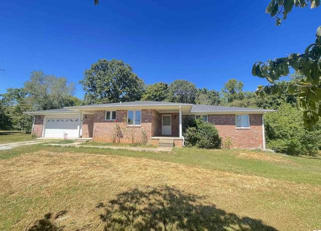 Property at 868 S Tanyard Rd, Cadiz, KY 42211, 3 beds, 2 baths