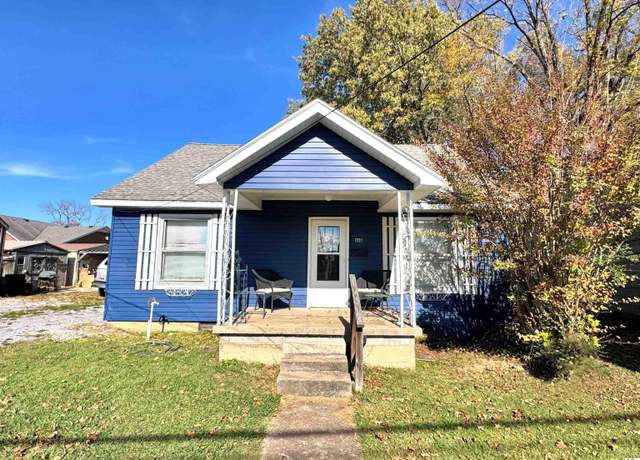 Property at 410 Sycamore St, Murray, KY 42071, 2 beds, 1 bath