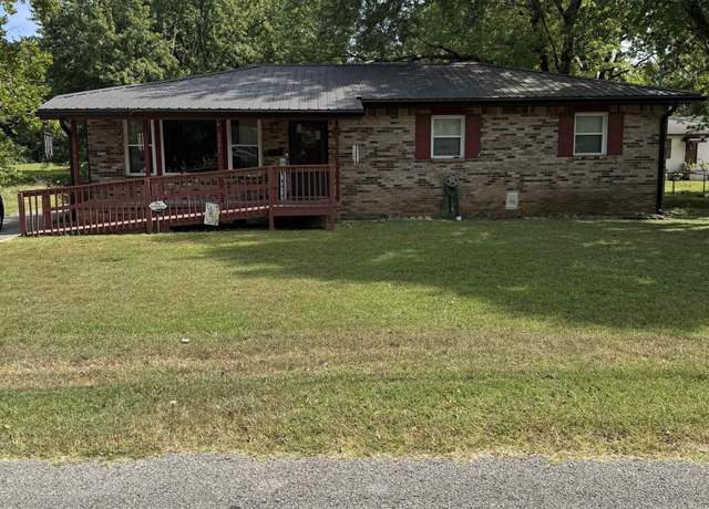 Property at 2531 Faulkner Dr, Hopkinsville, KY 42240, 3 beds, 1.5 baths