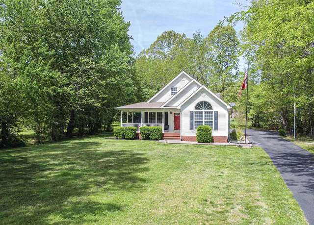 Property at 1532 Oak Park Blvd, Calvert City, KY 42029, 3 beds, 2 baths