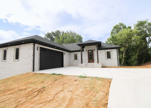 Property at 200 Wildcat Trce, Paducah, KY 42003, 3 beds, 3 baths