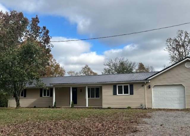 Property at 51 Hook Ln, Benton, KY 42025, 3 beds, 2 baths