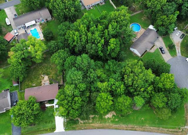 Property at 1850 Creekview Cv, Paducah, KY 42003