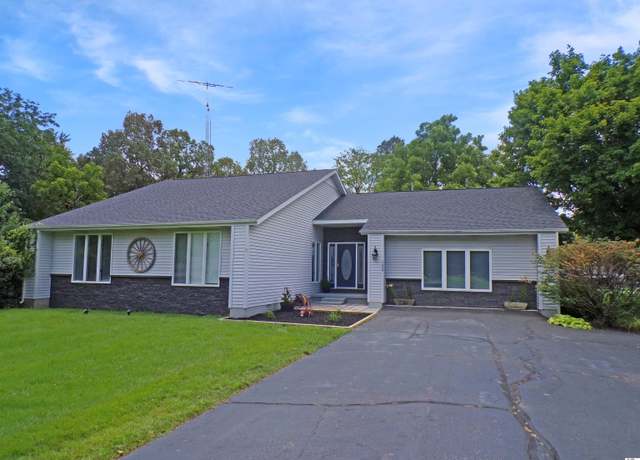 Property at 132 Morning Sun Rd, Benton, KY 42025, 5 beds, 2 baths
