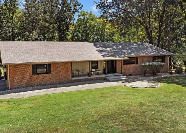 Property at 1303 Doran Rd, Murray, KY 42071, 4 beds, 2 baths