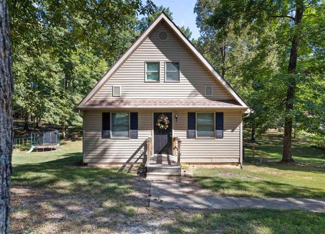Property at 924 Hayes School Rd, Mayfield, KY 42066, 3 beds, 2 baths
