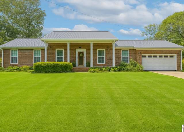 Property at 39 Gibbs Store Rd, Murray, KY 42071, 3 beds, 2 baths