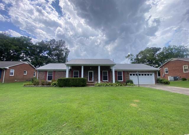 Property at 39 Gibbs Store Rd, Murray, KY 42071, 3 beds, 2 baths