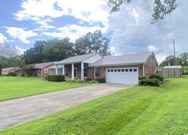 Property at 39 Gibbs Store Rd, Murray, KY 42071, 3 beds, 2 baths