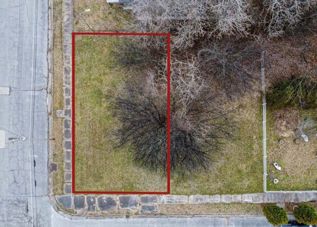 Property at 1133 Jones St, Paducah, KY 42003