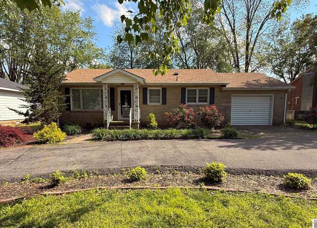 Property at 608 E 12th St, Benton, KY 42025, 2 beds, 2 baths