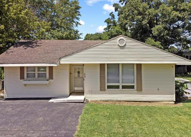 Property at 618 W 7th St, Benton, KY 42025, 3 beds, 1 bath