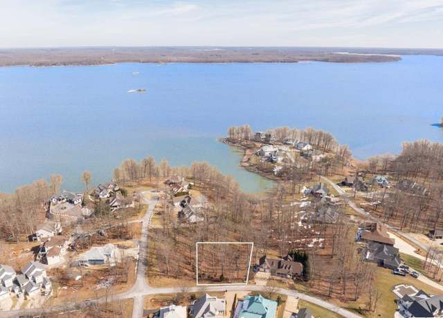 Property at 737 Marina Village Dr, Grand Rivers, KY 42045