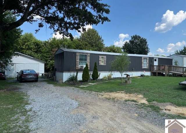 Property at 172 Mobile Hts, Mayfield, KY 42066, 2 beds, 1.5 baths