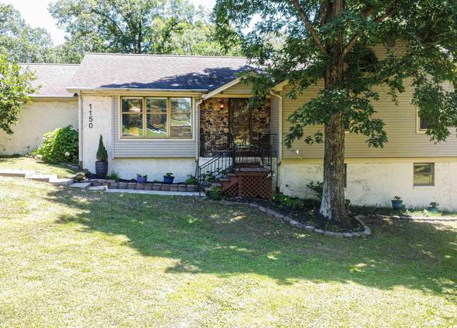 Property at 1150 S Friendship Rd, Paducah, KY 42003, 4 beds, 3 baths