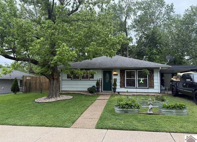 Property at 3324 Roell Cir, Paducah, KY 42001, 2 beds, 1 bath