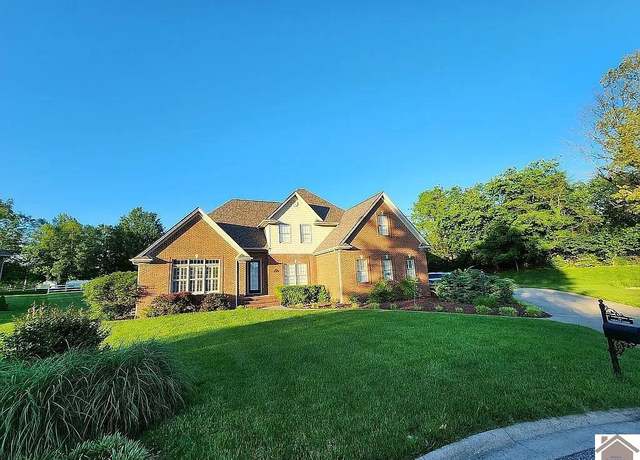 Property at 130 Kingsley Chase, Paducah, KY 42001, 4 beds, 3.5 baths