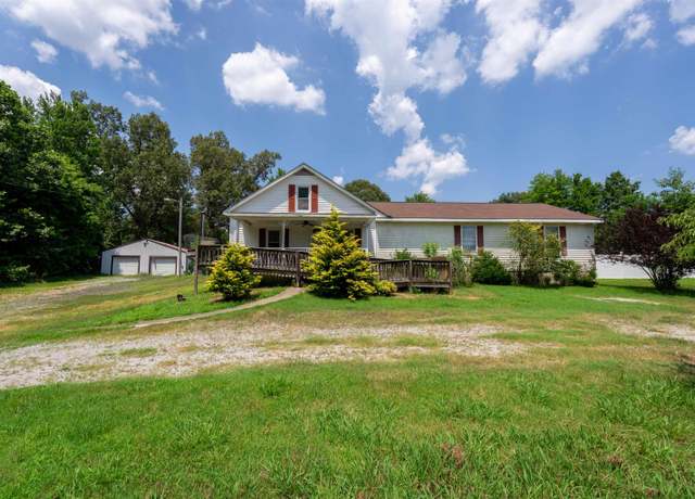 Property at 441 Clarkline Rd, Paducah, KY 42003, 4 beds, 2.5 baths