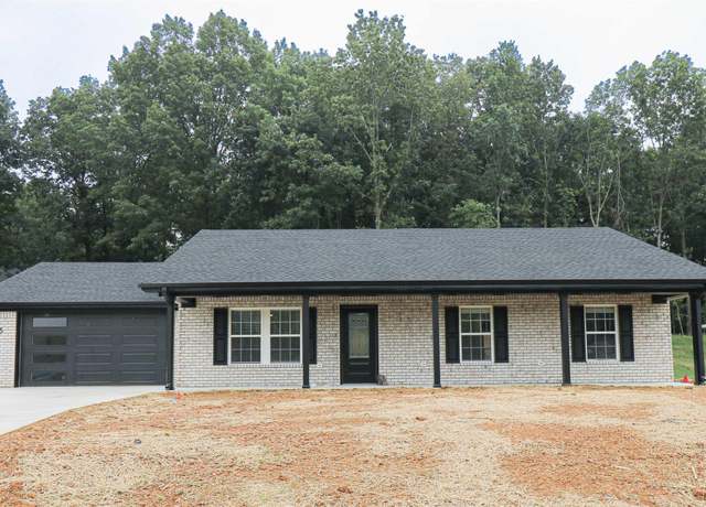Property at 245 Clover Cres, Paducah, KY 42003, 3 beds, 2 baths