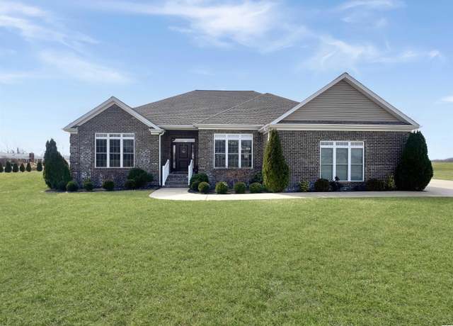 Property at 1022 Maxton Park Ln, Paducah, KY 42001, 4 beds, 2 baths
