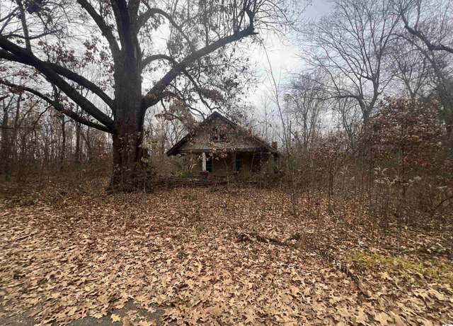 Property at 18 Central St, Arlington, KY 42021