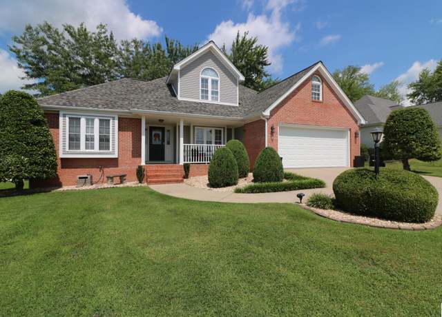 Property at 1615 Preston Cir, Paducah, KY 42001, 4 beds, 2.5 baths