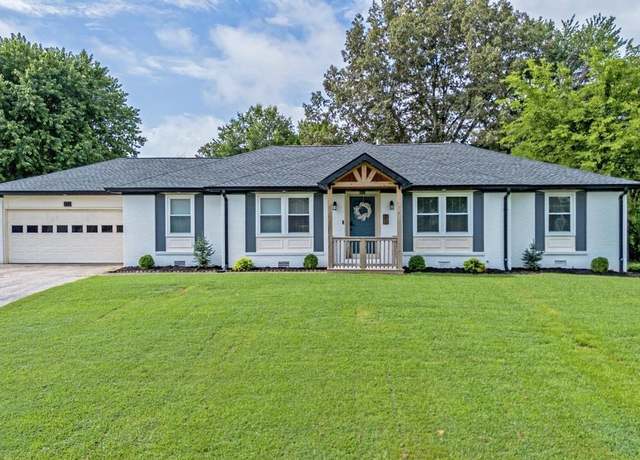 Property at 211 Wellsley Way, Paducah, KY 42003, 3 beds, 2 baths