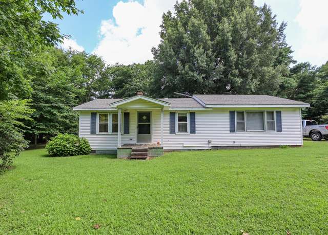 Property at 2738 State Route 1826, Clinton, KY 42031, 3 beds, 1 bath