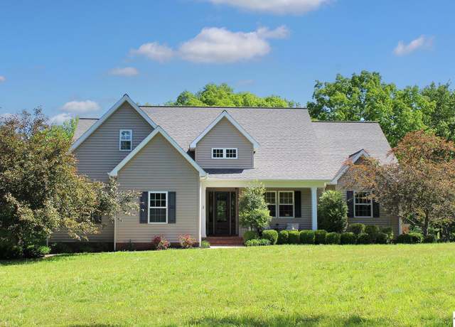 Property at 494 Beat Farmer Rd, New Concord, KY 42076, 4 beds, 4 baths