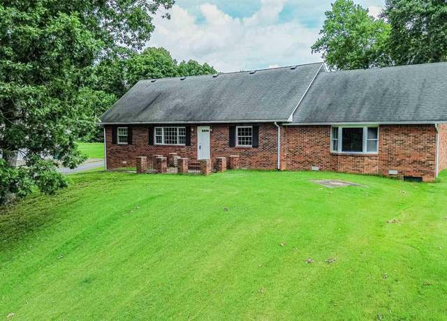 Property at 1630 Powers Rd, Paducah, KY 42003, 4 beds, 3 baths