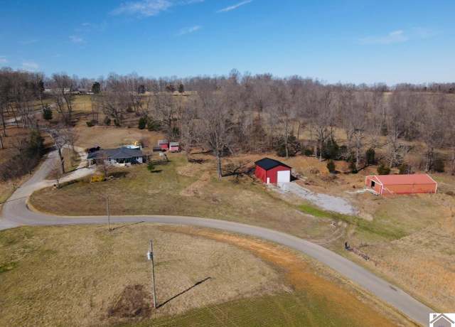 Property at 1187 Ray Rd, Princeton, KY 42445, 3 beds, 1.5 baths