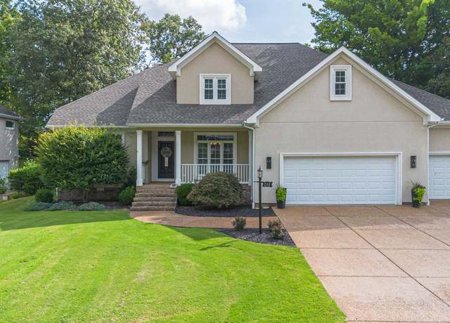 Property at 250 Spring Vly, Paducah, KY 42003, 5 beds, 2.5 baths