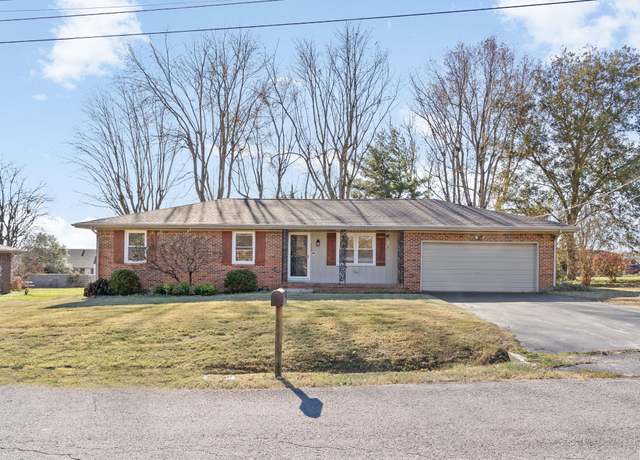 Property at 313 Andrew Dr, Hopkinsville, KY 42240, 3 beds, 2 baths