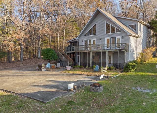 Property at 102 Persimmon Pl, Cadiz, KY 42211, 5 beds, 4 baths