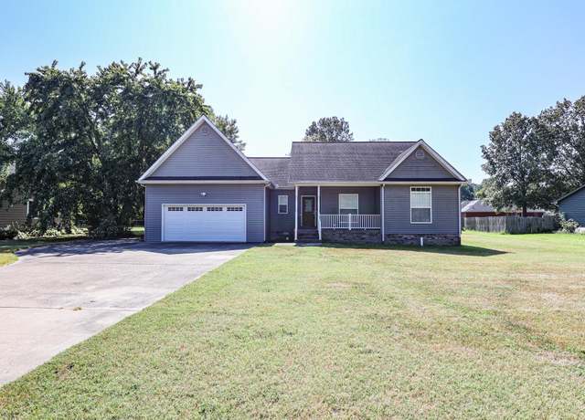 Property at 140 Fantacy Ln, Paducah, KY 42003, 3 beds, 2 baths