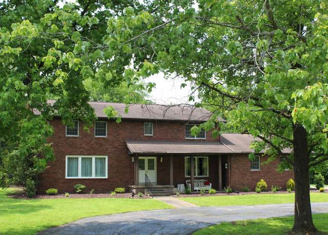 Property at 260 Babbland Dr, Paducah, KY 42003, 5 beds, 3.5 baths