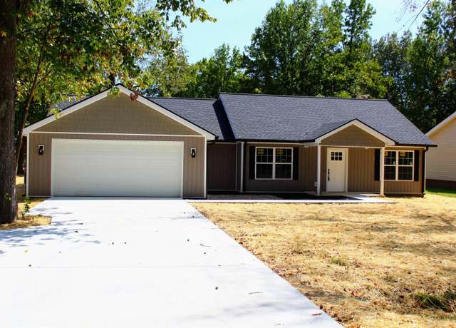 Property at 1910 Debby Dr, Paducah, KY 42002, 3 beds, 2.5 baths