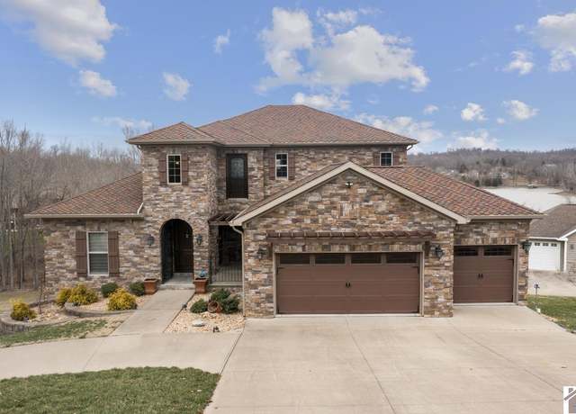 Property at 89 Sun Hill Cir, Cadiz, KY 42211, 4 beds, 4.5 baths