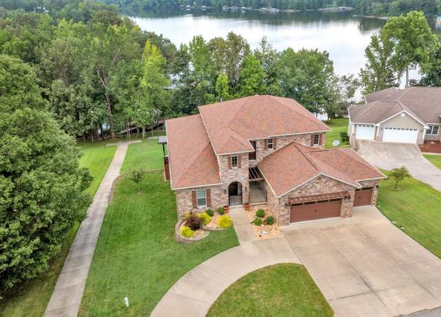 Property at 89 Sun Hill Cir, Cadiz, KY 42211, 4 beds, 4.5 baths