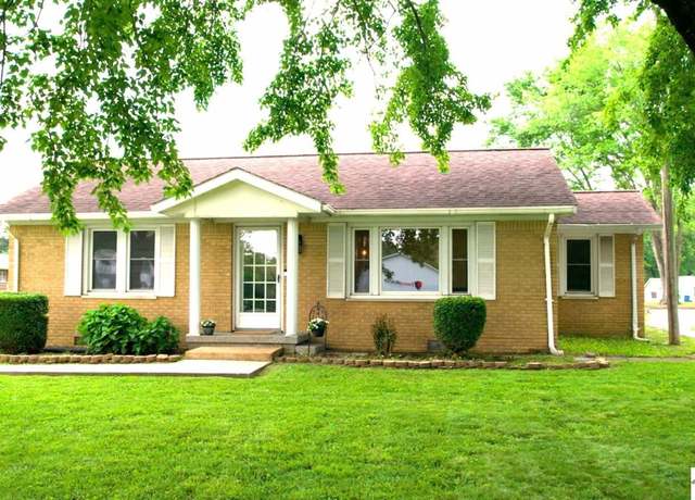 Property at 3500 Cairo Rd, Paducah, KY 42001, 3 beds, 2 baths