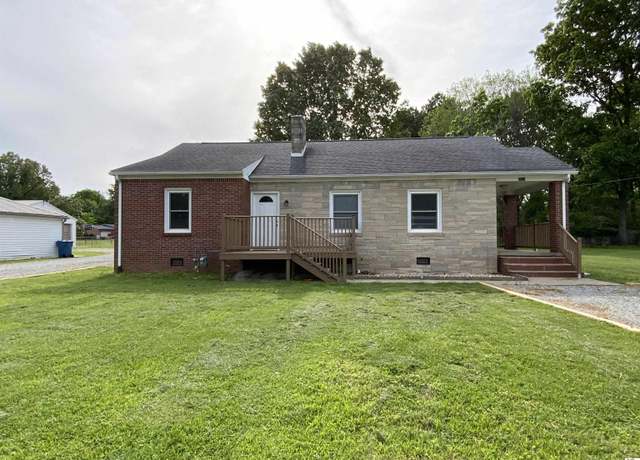 Property at 3827 Howle St, Paducah, KY 42003, 2 beds, 1 bath