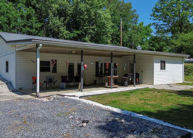 Property at 771 Paradise Rd, Grand Rivers, KY 42045, 2 beds, 1 bath